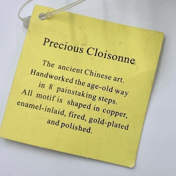 VTG 2” Cloisonné Teapot Christmas Ornament Red and gold Holly Enamel 2.5” tall. - Picture 9 of 10